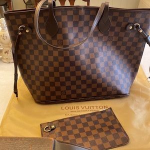 LV Neverfull Tote MM